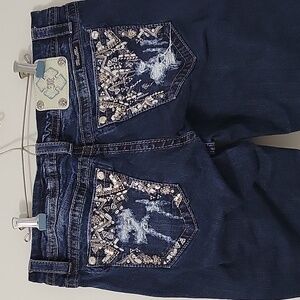 Miss me size 32 mid rise curvy crop